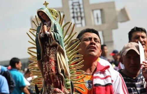 Bas&Atilde;&shy;lica de Guadalupe 3.jpg