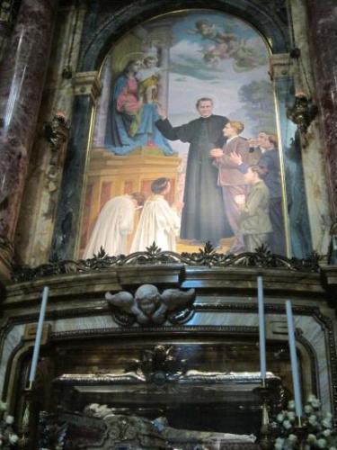Don Bosco altar tur&Atilde;&shy;n.JPG